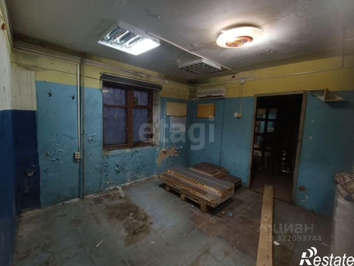 Помещение свободного назначения Южный мкр, 35,  д. 35