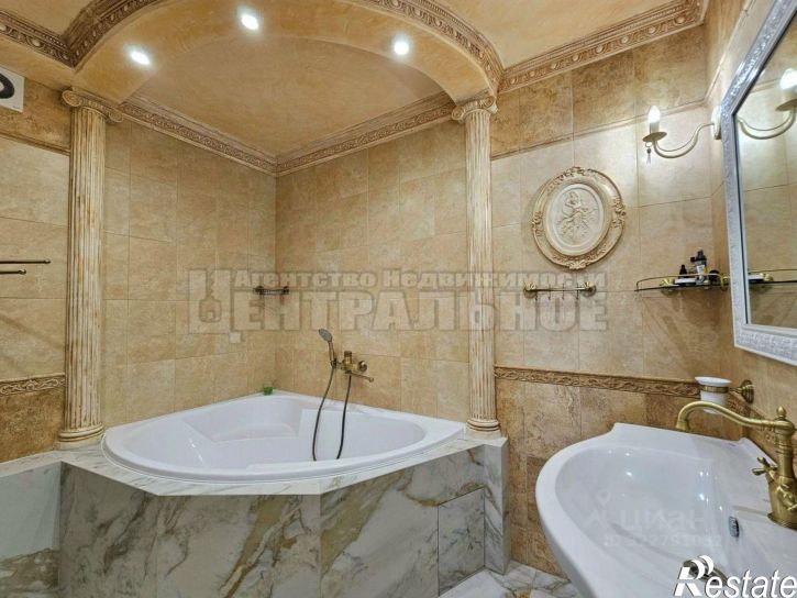 2-комн квартира ул Марии Октябрьской, 16,  д. 16