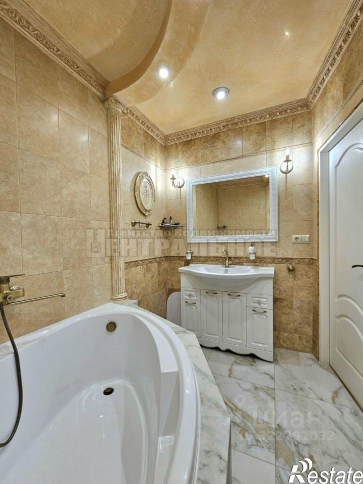 2-комн квартира ул Марии Октябрьской, 16,  д. 16