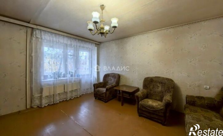 4-комн квартира ул Тенишевой, 31,  д. 31