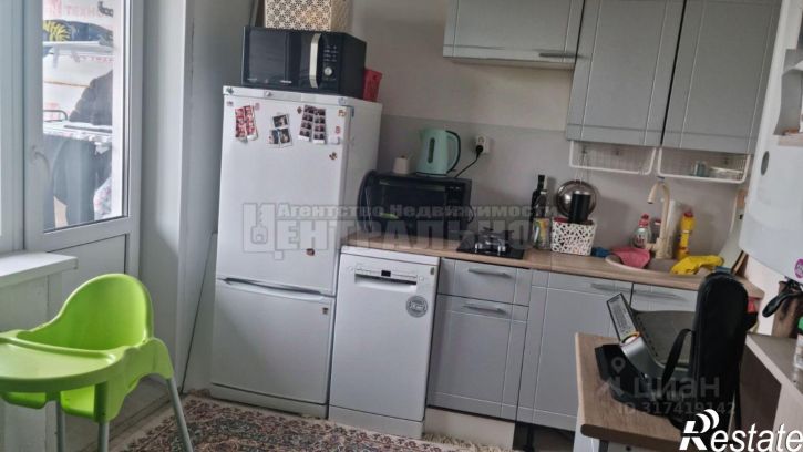 1-комн квартира улица Авиаторов, 5Б,  д. 5Б