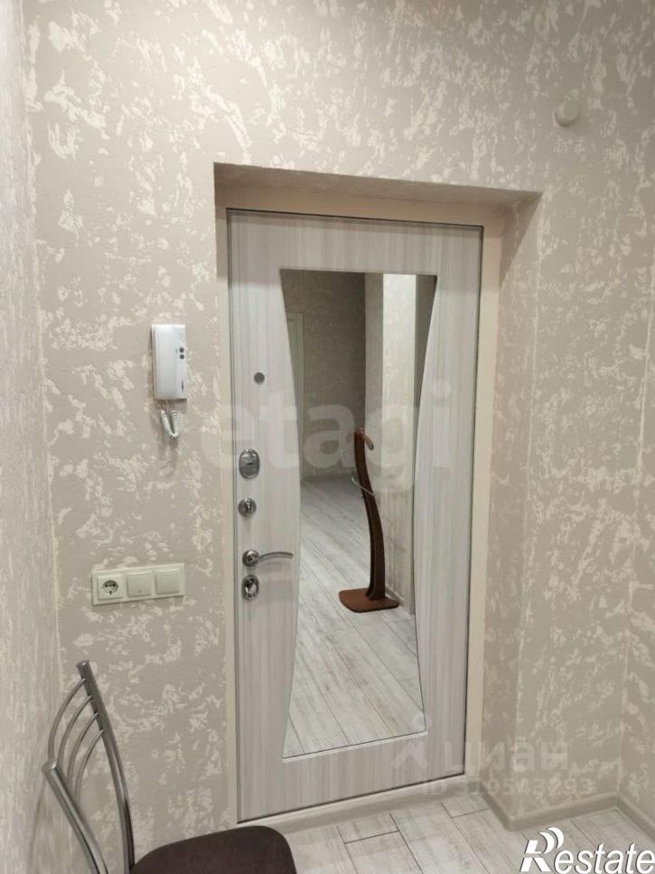 3-комн квартира улица Воинов-интернационалистов, 2,  д. 2