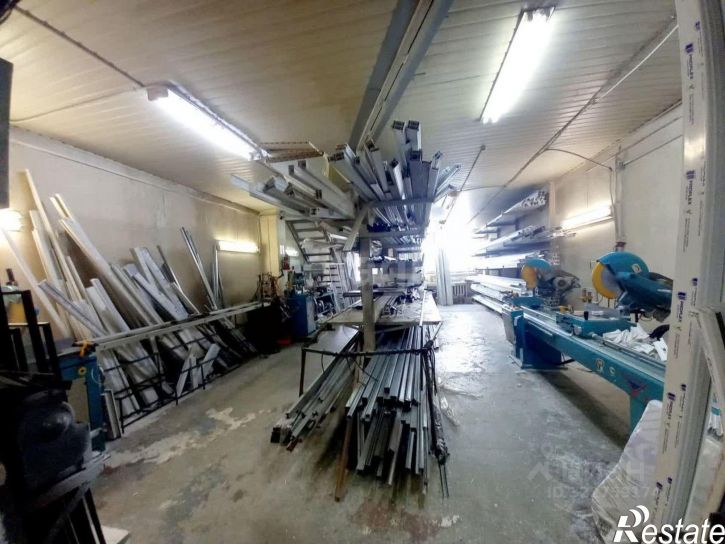 Помещение свободного назначения улица Смольянинова, 5,  д. 5