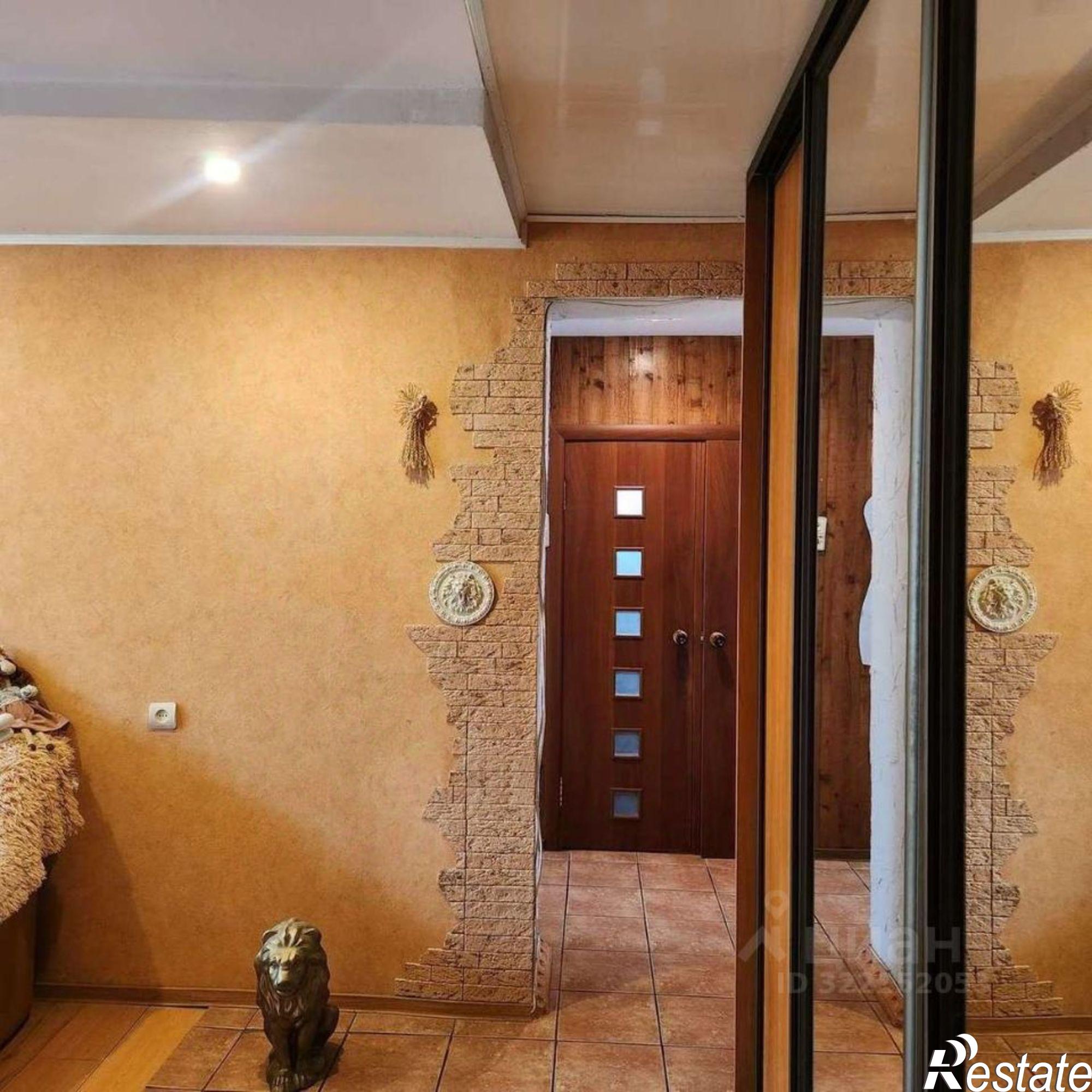 Купить квартиру за 4 500 000 рублей на пер Краснинский 2-й, 3