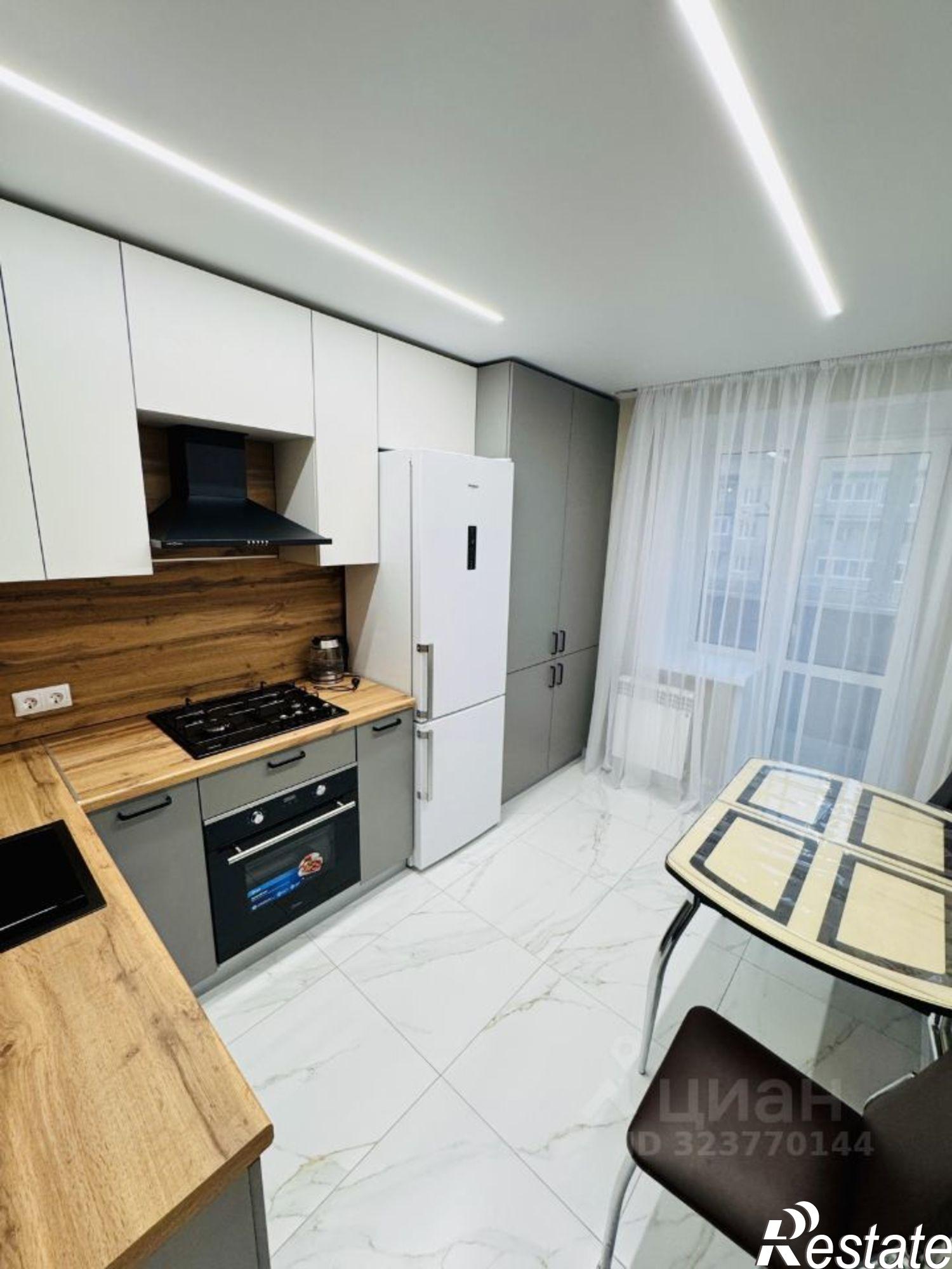 Сдать квартиру за 30 000 рублей на ул 100-летия комсомола, 1