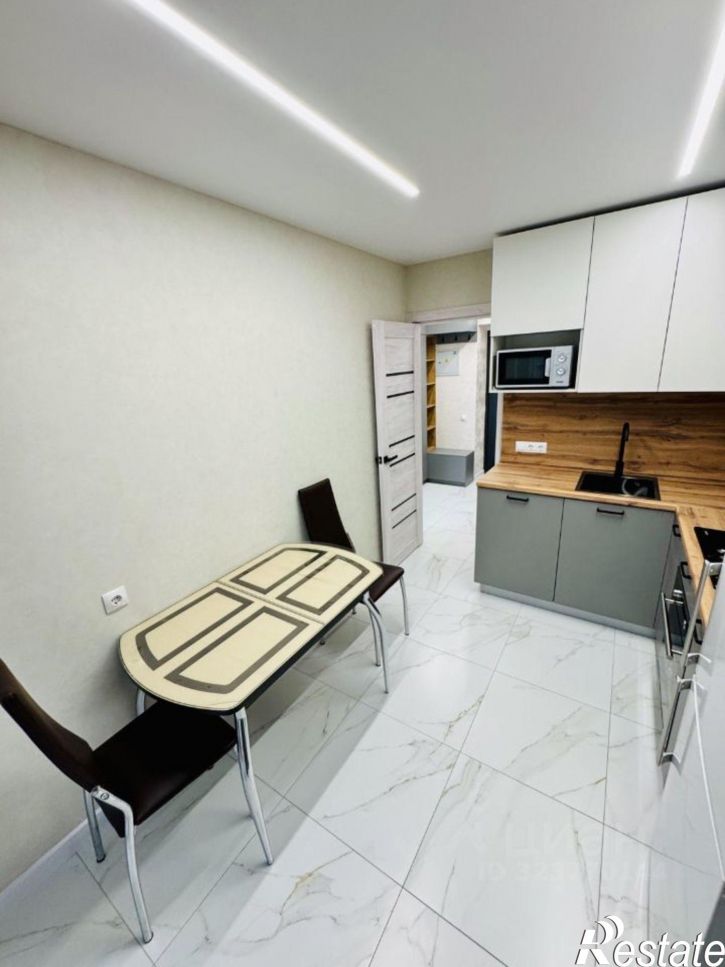 1-комн квартира ул 100-летия комсомола, 1,  д. 1