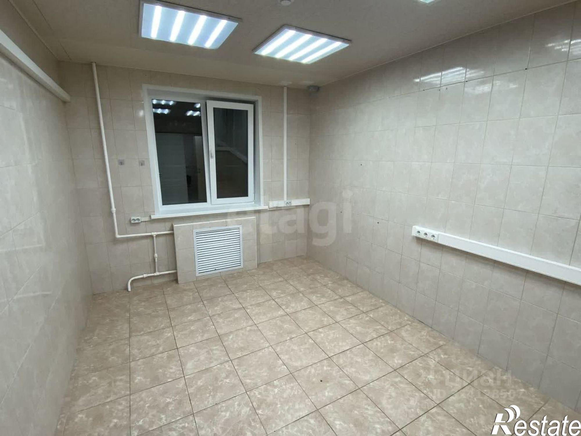 Купить помещение свободного назначения за 3 537 270 рублей на ул Николаева, 77