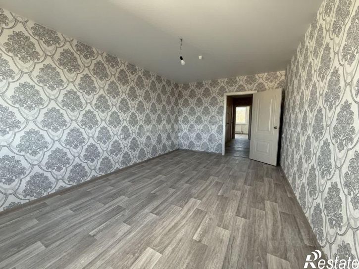 3-комн квартира ул Седова, 8,  д. 8