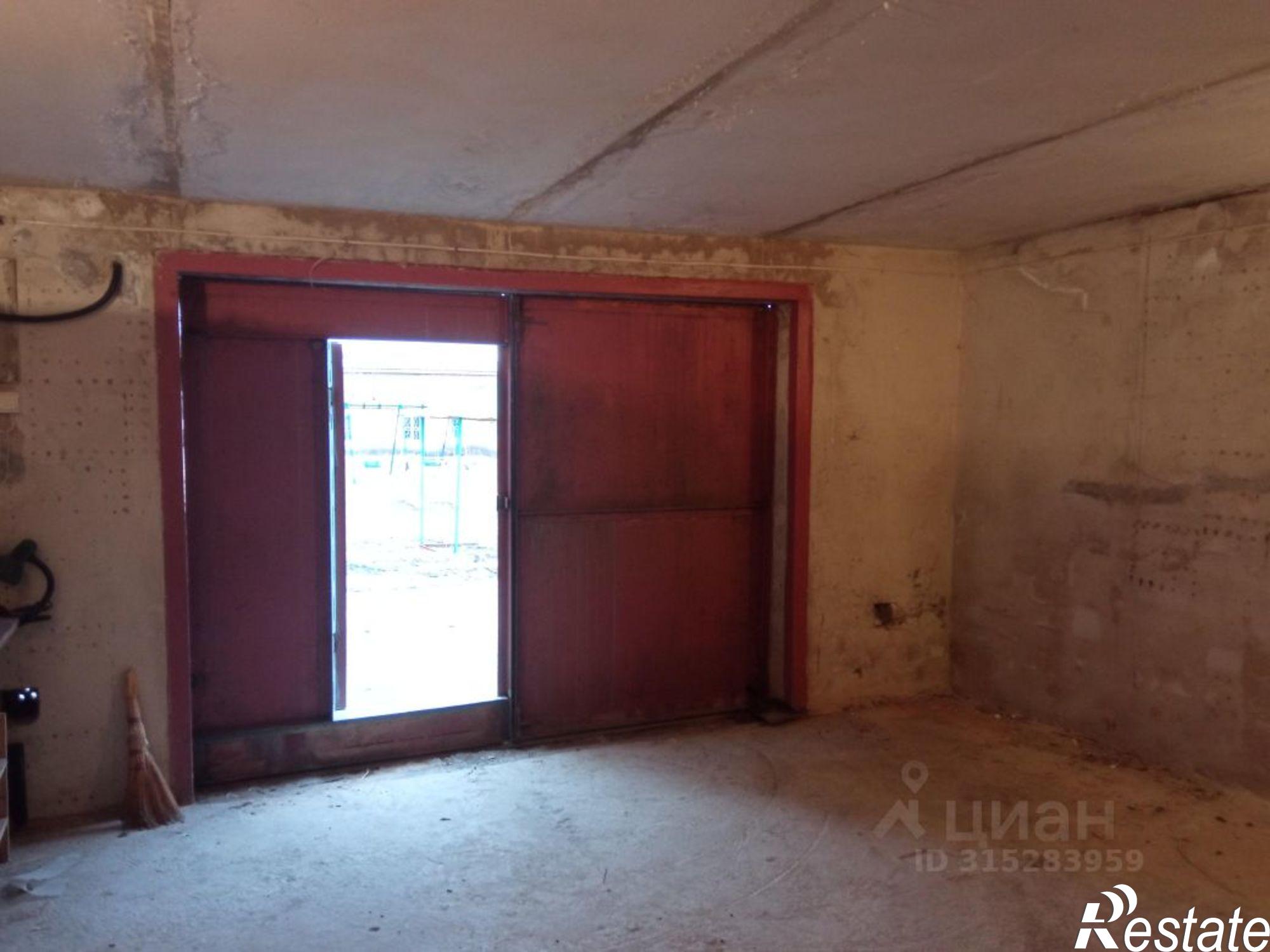 Купить гараж, место в паркинге за 838 040 рублей на пр-кт Гагарина, 74