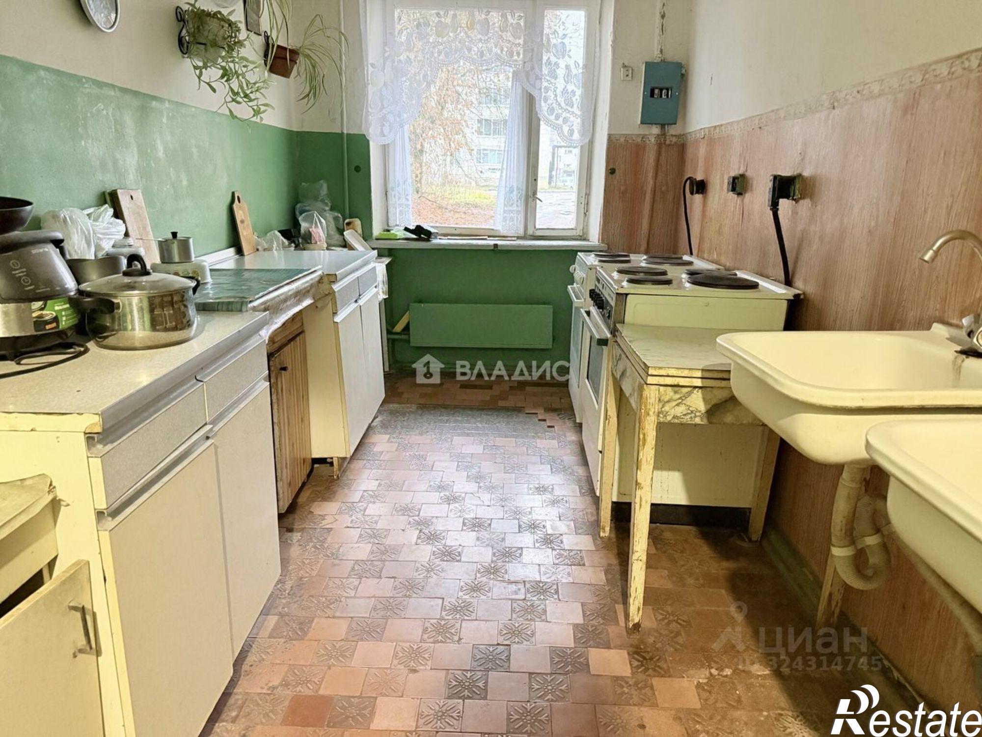 Купить комнату за 760 000 рублей на пр-кт Гагарина, 60 1