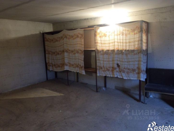 Гараж/парковка пр-кт Гагарина, 74,  д. 74