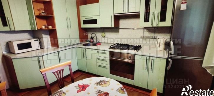 2-комн квартира ул 12 лет Октября, 9А,  д. 9А