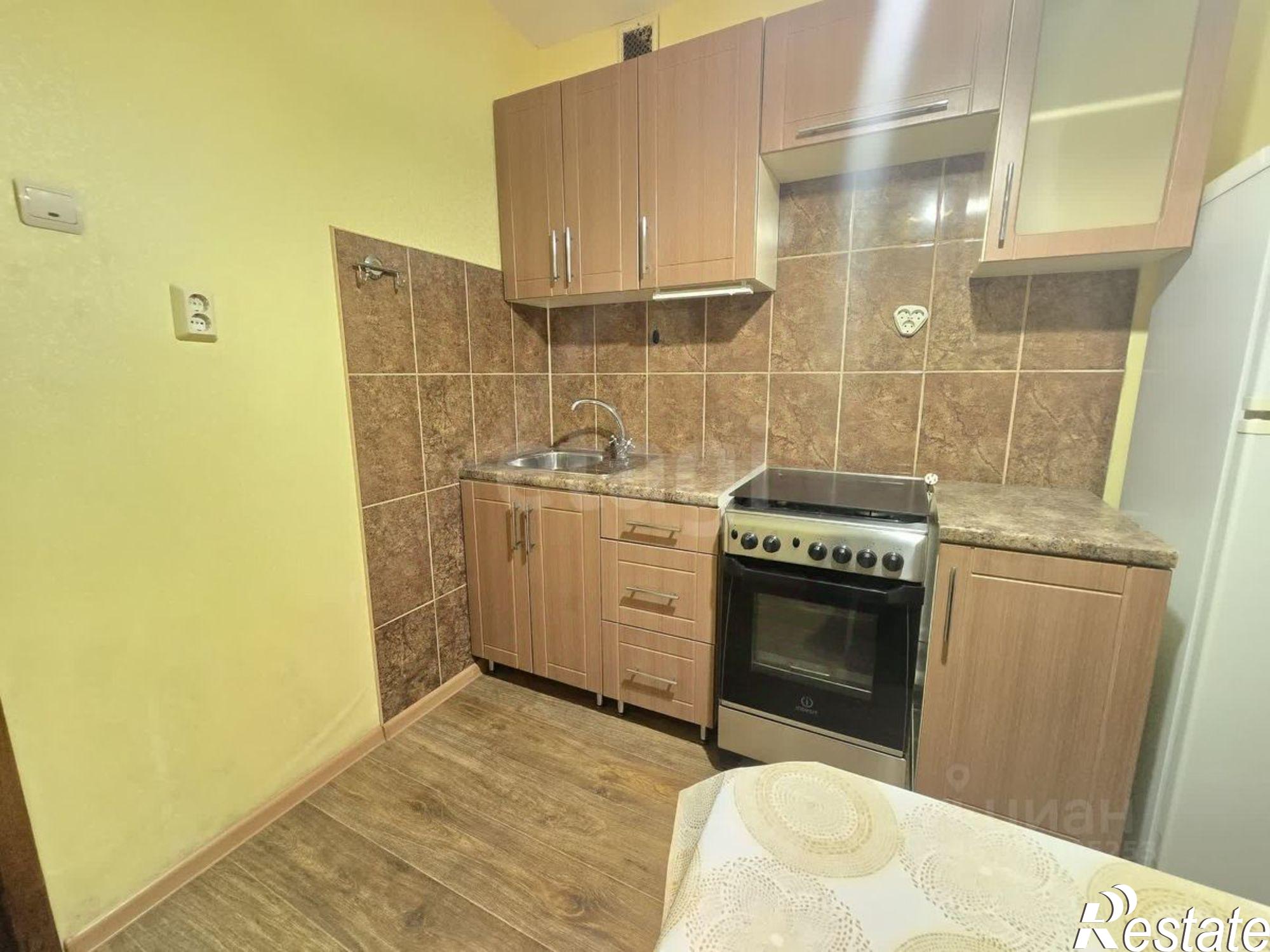 Сдать квартиру за 23 000 рублей на ул Попова, 119