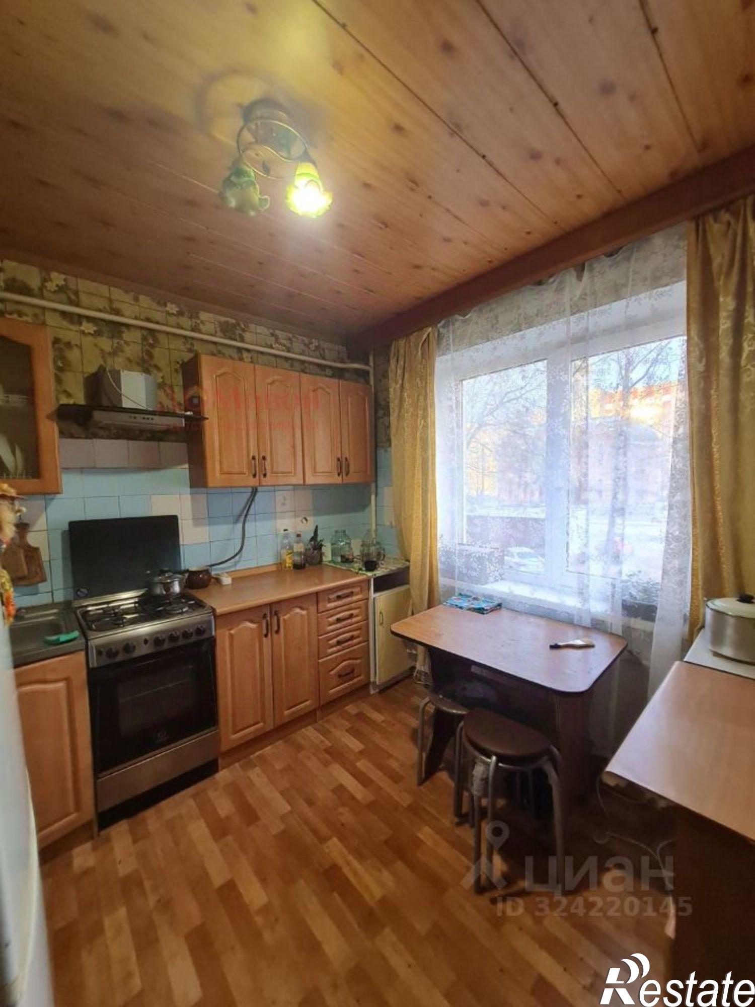 Сдать комнату за 9 000 рублей на ул Петра Алексеева, 16