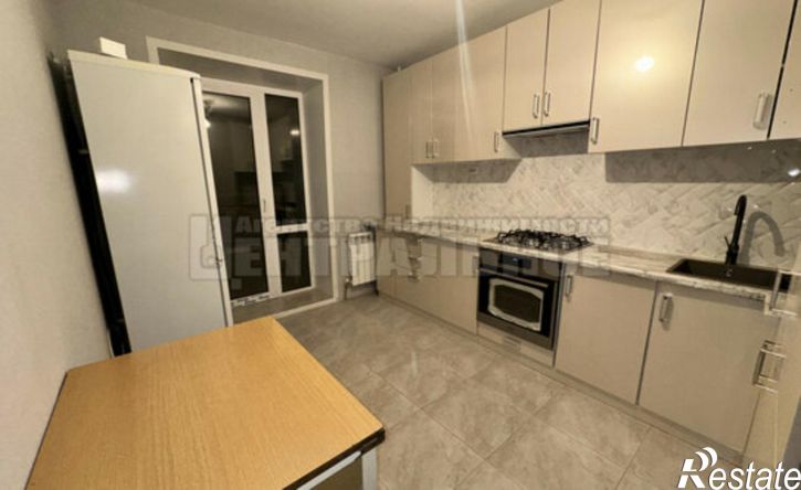 2-комн квартира Киевское шоссе, 60,  д. 60