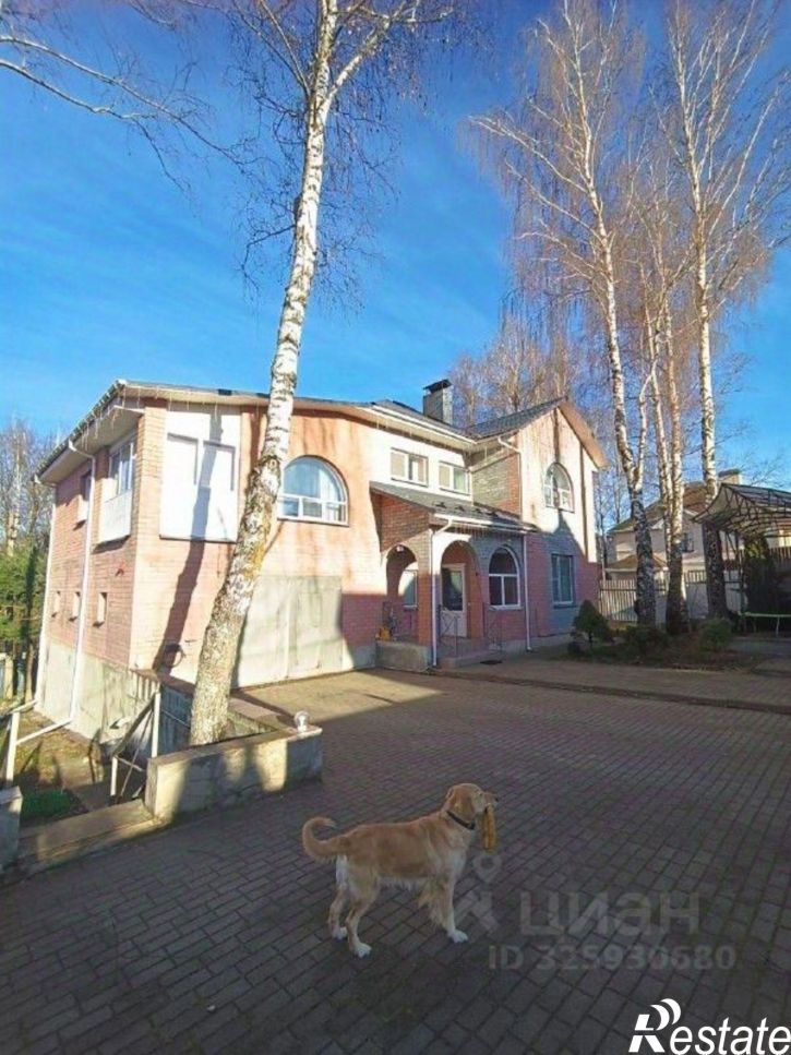 Коттедж/дом ул Генерала Руссиянова, 4В,  д. 4В