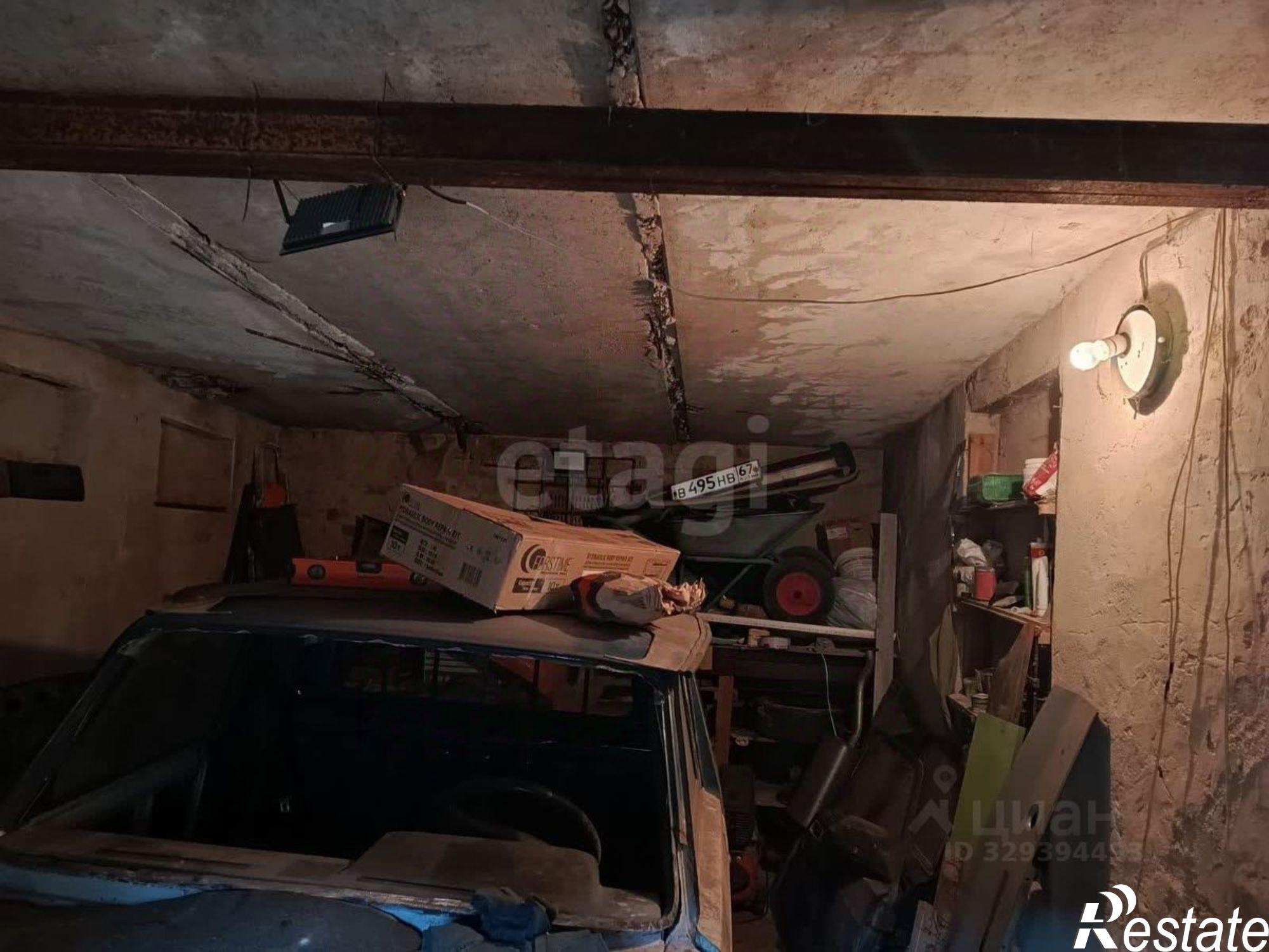 Купить гараж, место в паркинге за 561 880 рублей