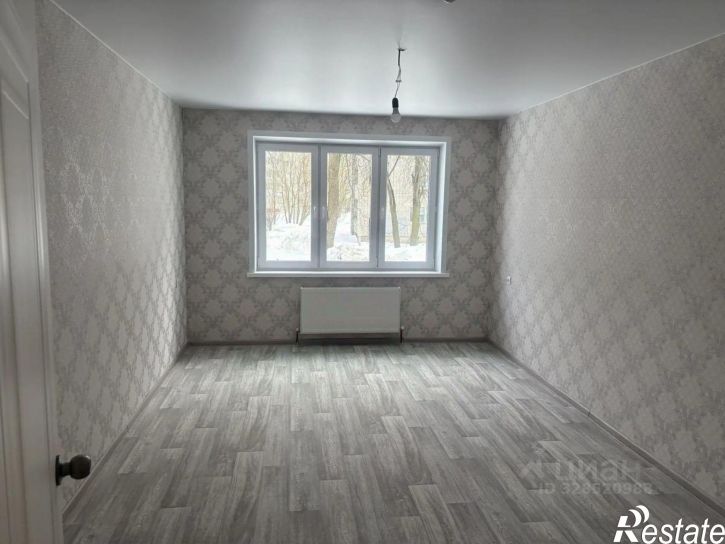 3-комн квартира пр-д Дзержинского, 8,  д. 8