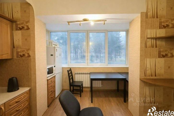2-комн квартира поселок Королевка, 13,  д. 13