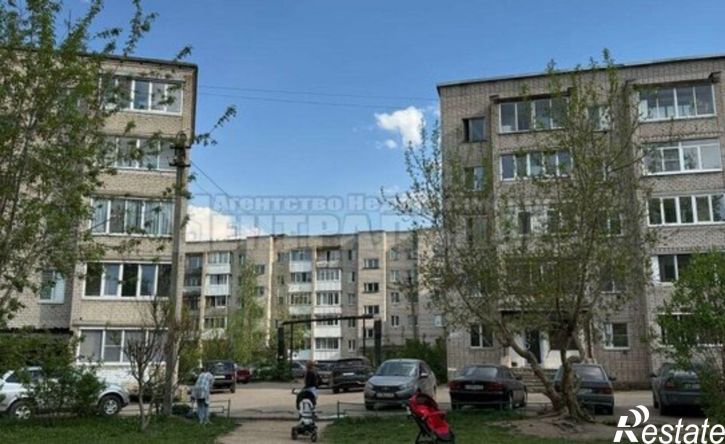 2-комн квартира Южный мкр, 35,  д. 35