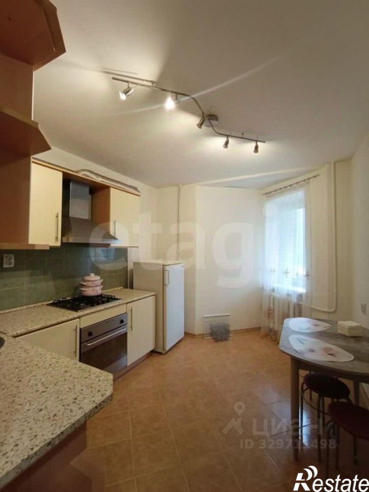 2-комн квартира пр-кт Гагарина, 26,  д. 26