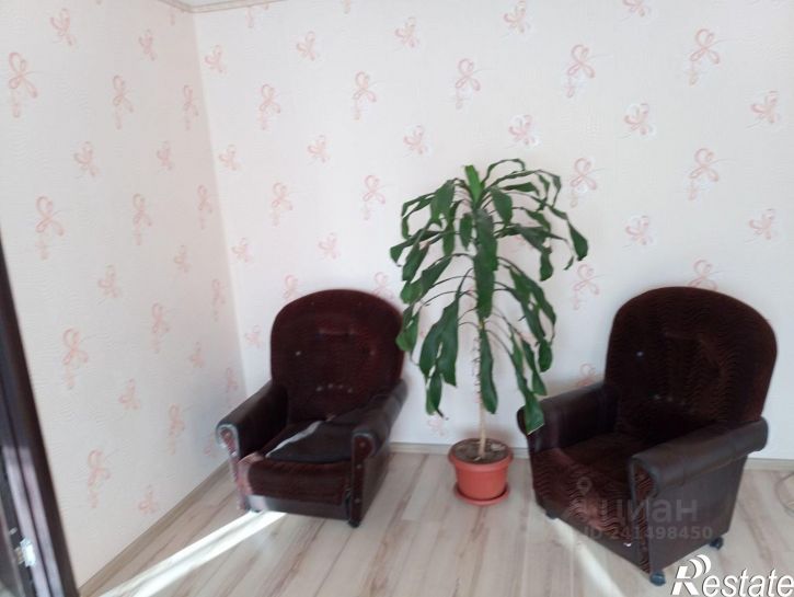 1-комн квартира поселок Королевка, 15,  д. 15