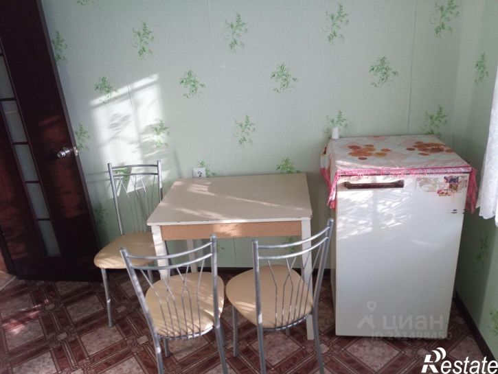 1-комн квартира поселок Королевка, 15,  д. 15