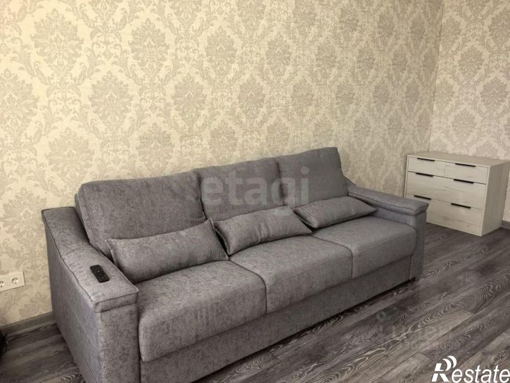 1-комн квартира Киевское шоссе, 60,  д. 60