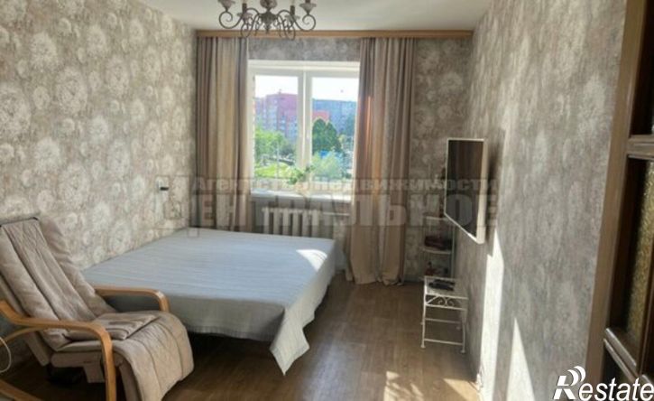 4-комн квартира ул Попова, 104,  д. 104