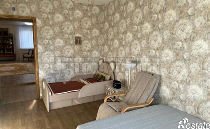 4-комн квартира ул Попова, 104,  д. 104