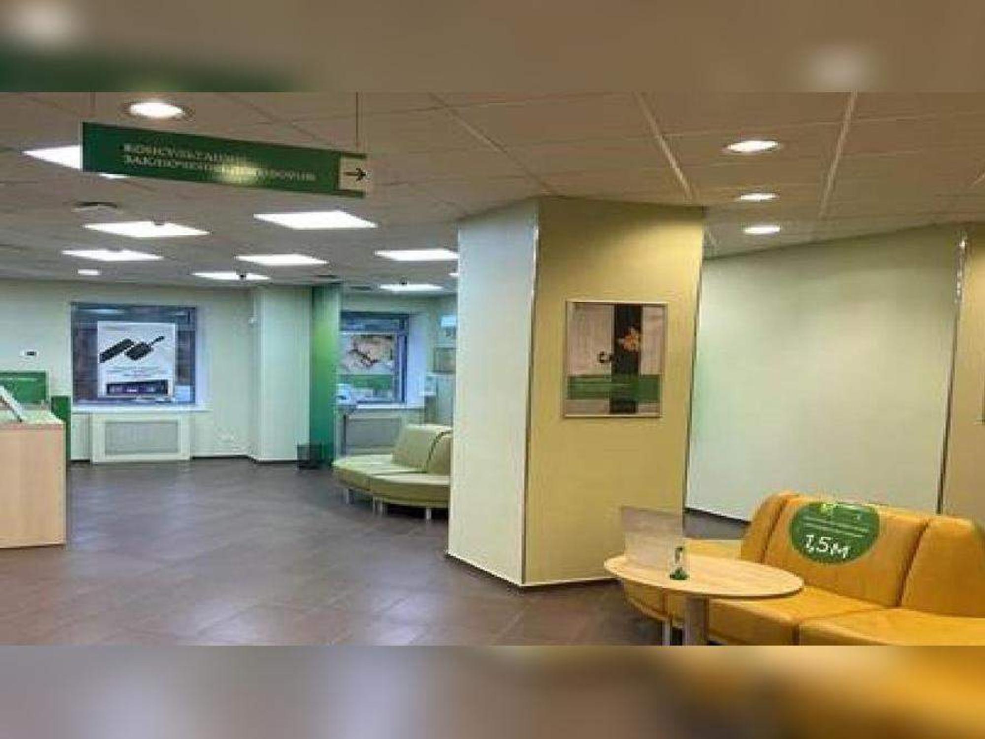 Купить офис, помещение под офис за 7 312 520 рублей на Седова улица, д.44
