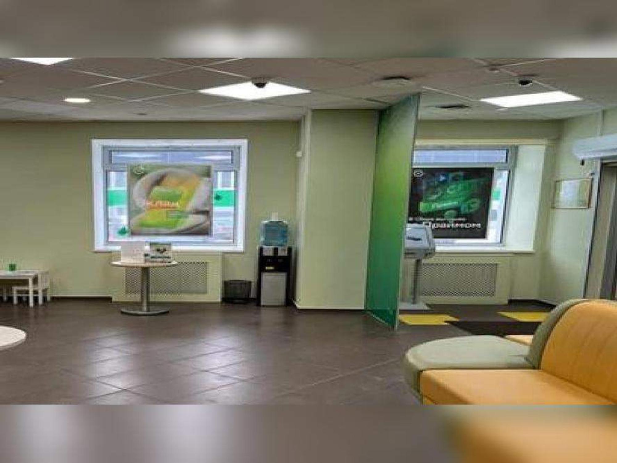 Купить офис, помещение под офис за 7 312 520 рублей на Седова улица, д.44