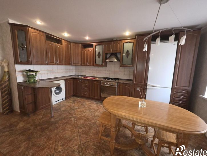 3-комн квартира пр-кт Гагарина, 32,  д. 32