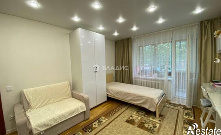 2-комн квартира ул Черняховского, 42,  д. 42