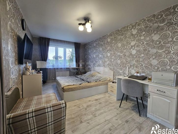 3-комн квартира пр-кт Строителей, 23,  д. 23