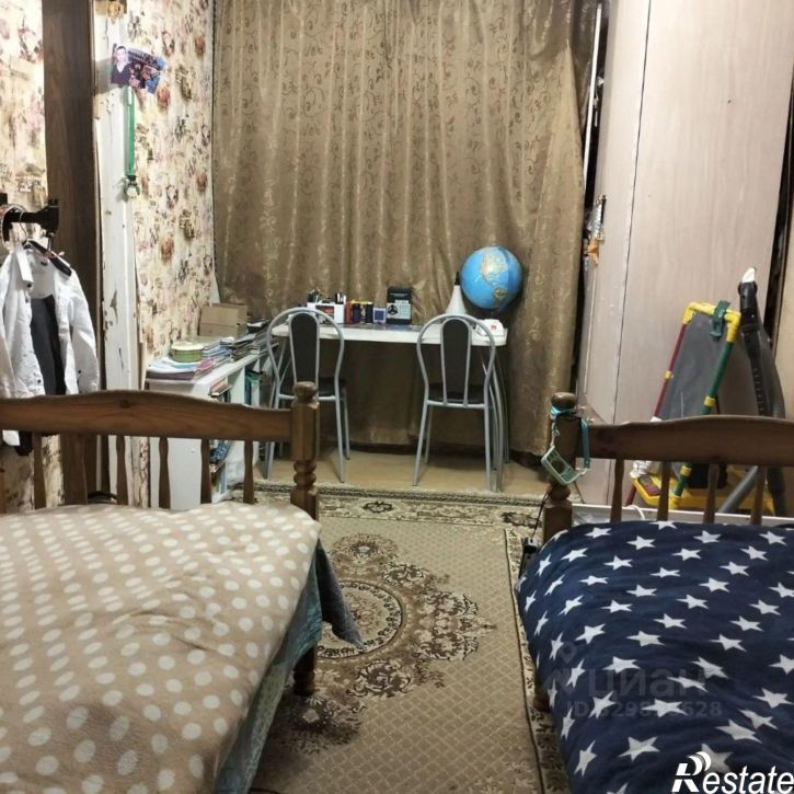 3-комн квартира ул Академика Петрова, 3,  д. 3