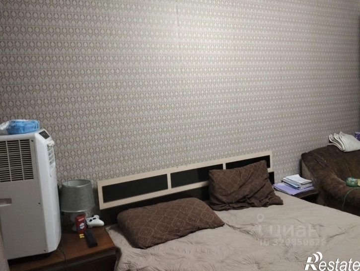 3-комн квартира ул Академика Петрова, 3,  д. 3