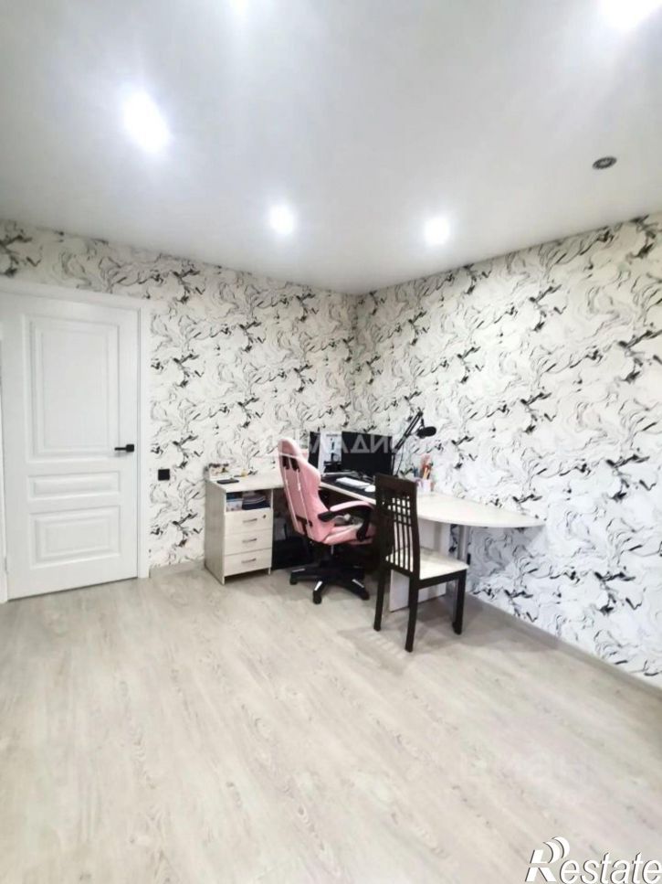 3-комн квартира проспект Гагарина, 43В