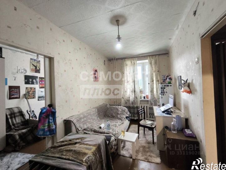 2-комн квартира ул Верхне-Рославльская, 20,  д. 20