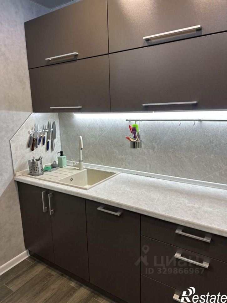 2-комн квартира Киевское шоссе, 58,  д. 58