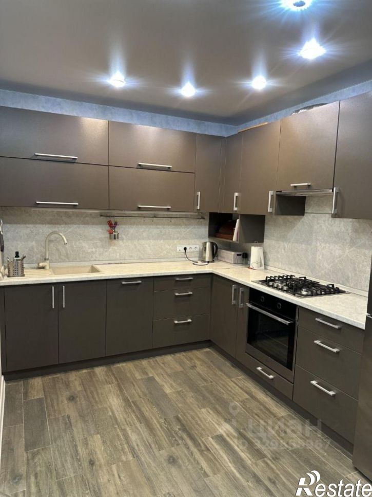 2-комн квартира Киевское шоссе, 58,  д. 58