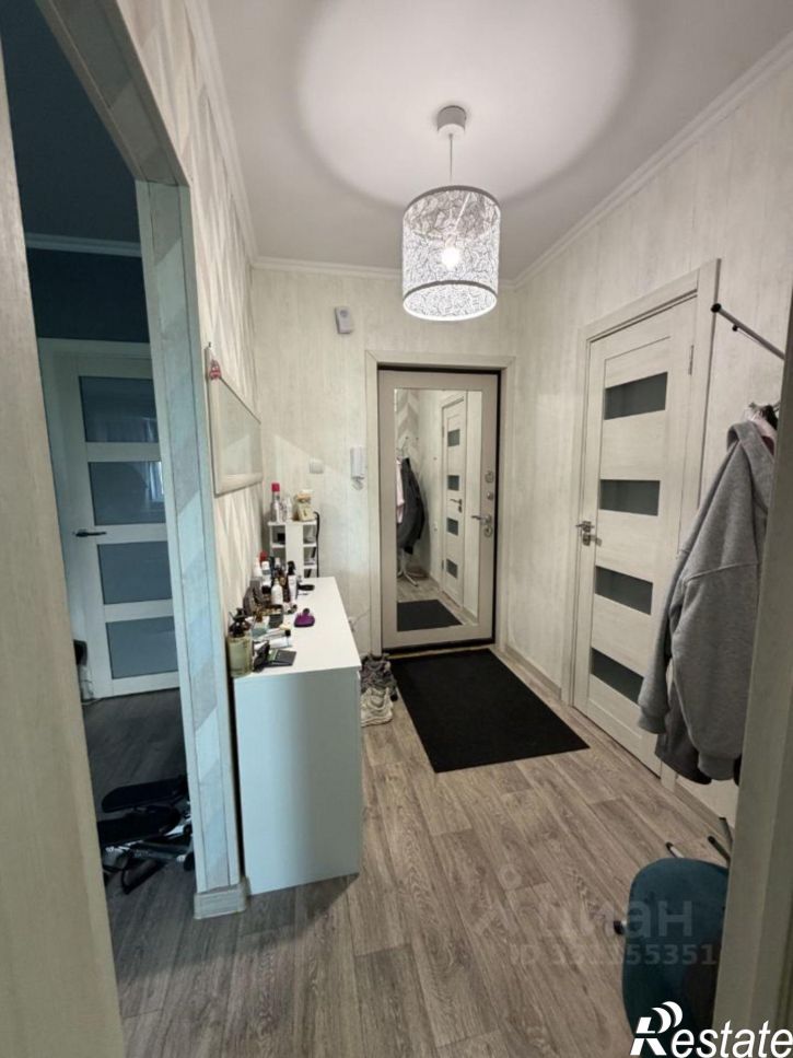 1-комн квартира улица Авиаторов, 2,  д. 2