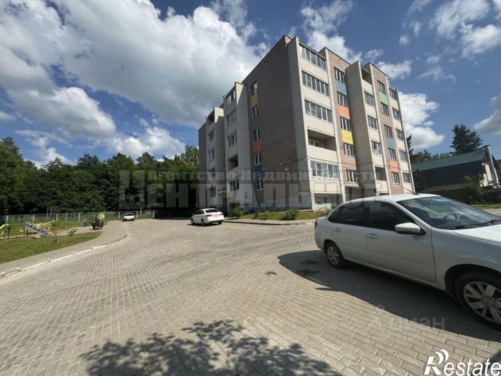 1-комн квартира поселок Глущенки, 1,  д. 1