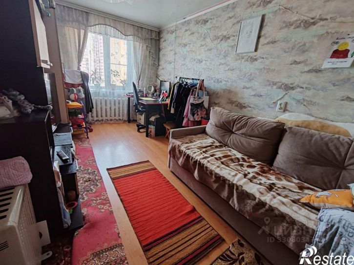 3-комн квартира ул Верхне-Рославльская, 13,  д. 13