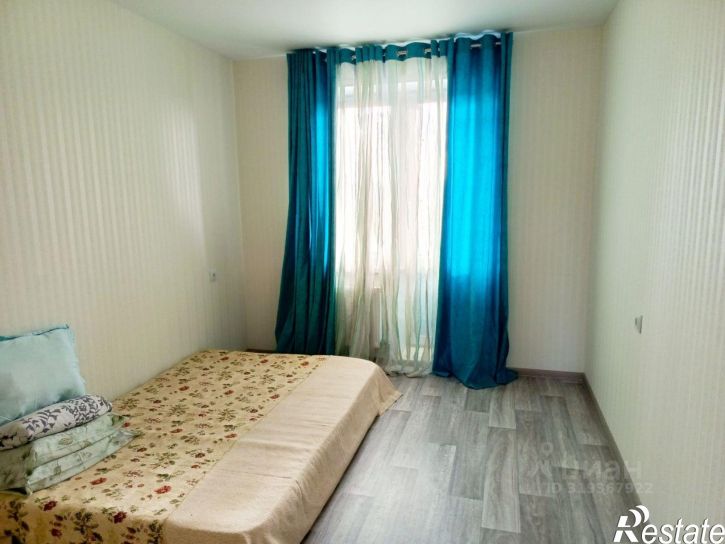 3-комн квартира ул Седова, 8,  д. 8