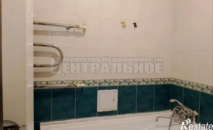 2-комн квартира ул 12 лет Октября, 15,  д. 15