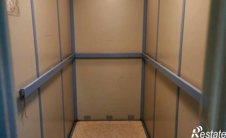 2-комн квартира ул Попова, 52А,  д. 52А