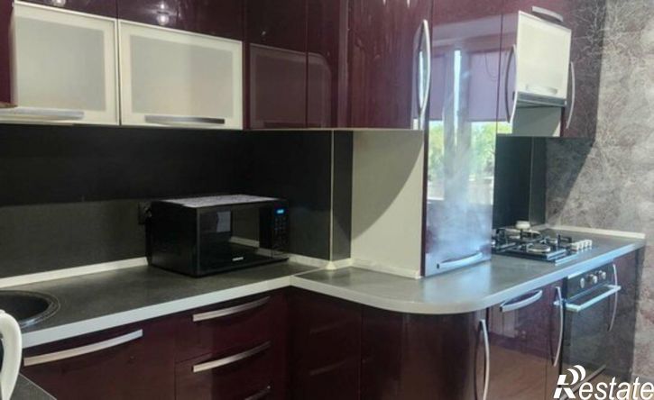 2-комн квартира ул Попова, 52А,  д. 52А