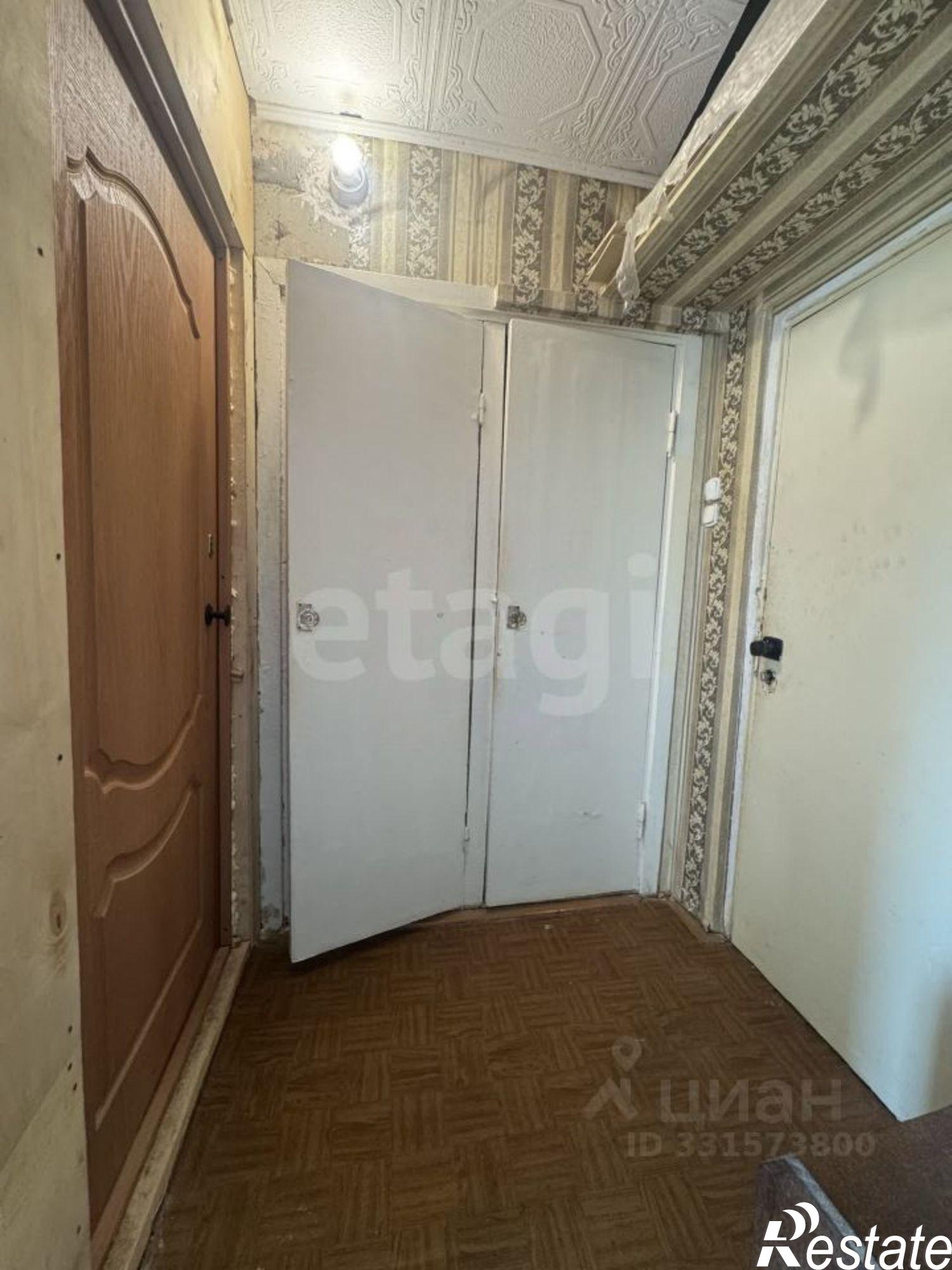 Купить комнату за 1 200 000 рублей на пр-кт Строителей, 18А