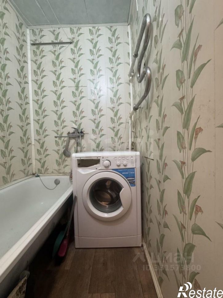 Комната пр-кт Строителей, 18А,  д. 18А